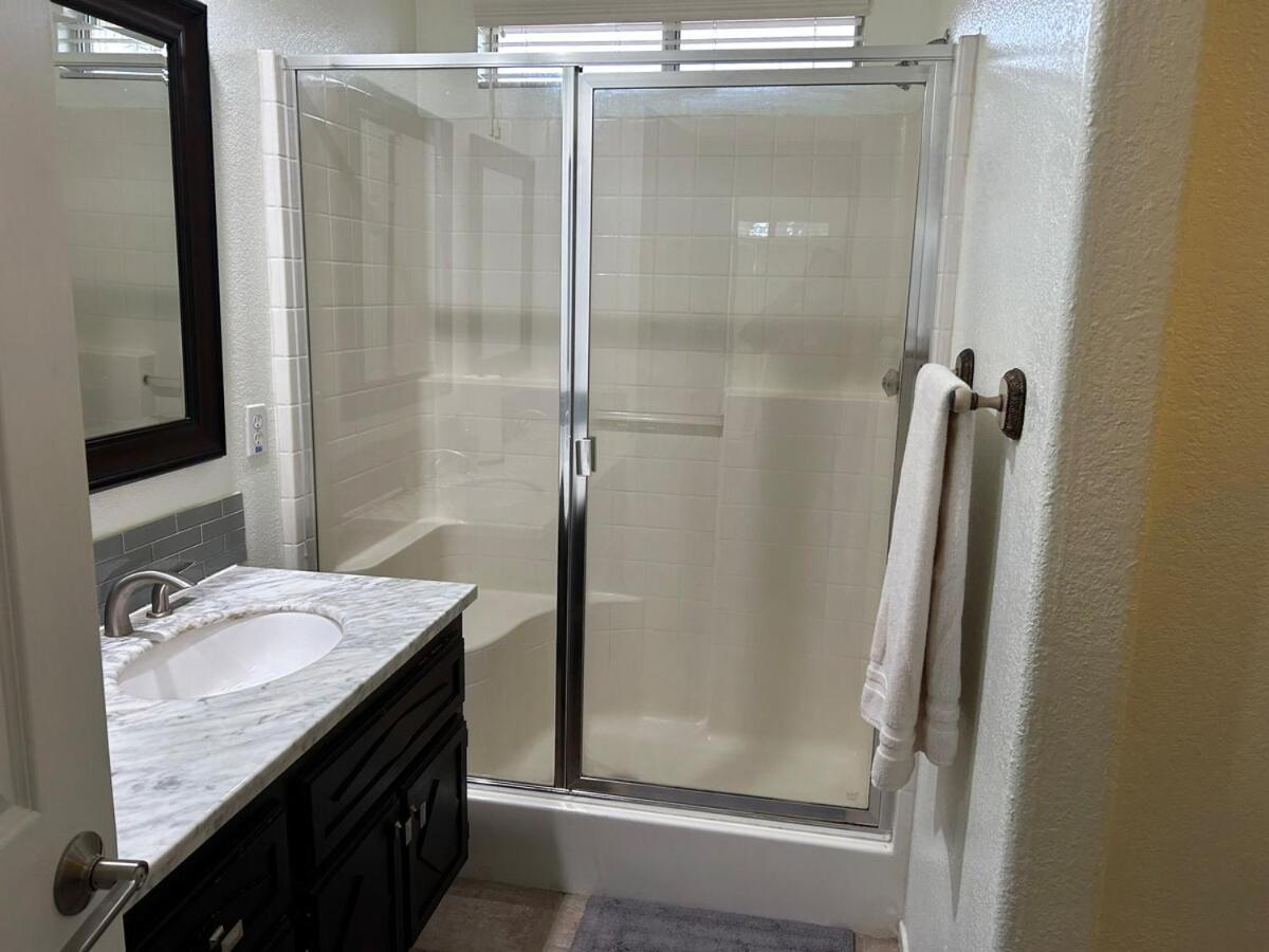Walking Distance To Stagecoach Villa Indio Exterior photo