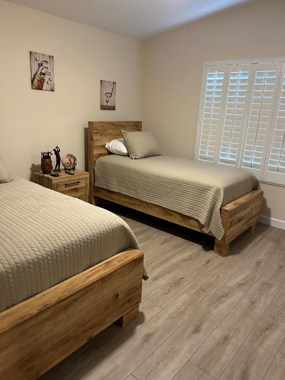 Walking Distance To Stagecoach Villa Indio Exterior photo
